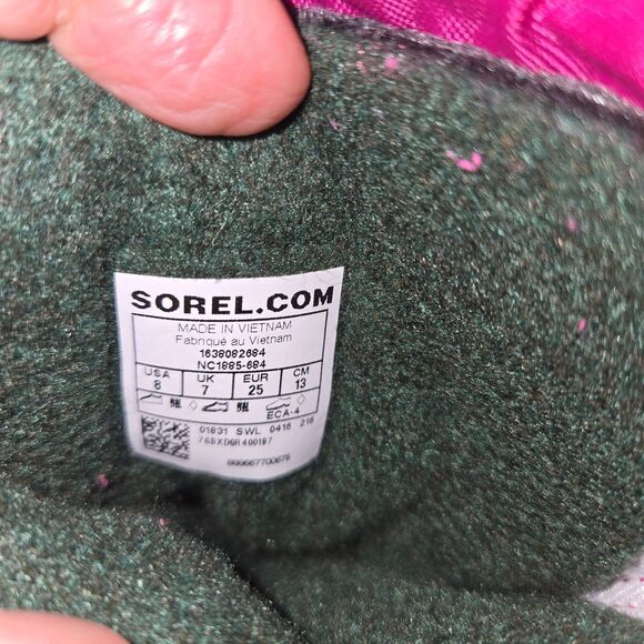 Sorel Flurry Kids Hot Pink & Gray Winter Snow Boots Size 8 Waterproof Insulated - Picture 6 of 7